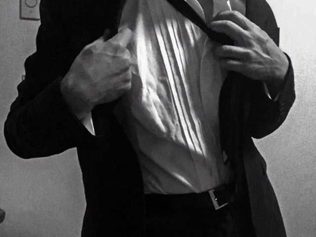 sexywhiteslaveboy666