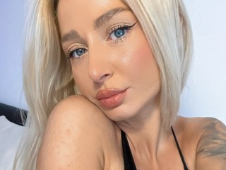 I Am Named Marluu And A Sex Webcam Sensual Sweet Thing Is What I Am! I Am A Blonde