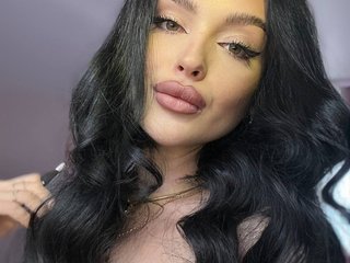 At BongaCams I'm Named YoursLina And I Am A Brunette And A Sex Webcam Dreamy Hottie Is What I Am