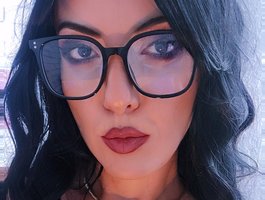 Watch LeaJoyce live on cam on BongaCams