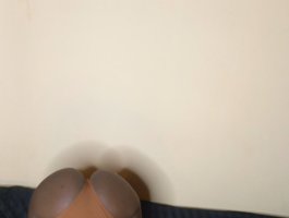 Watch Squirtydollie live on cam on BongaCams