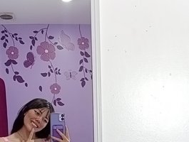 Dakottared webcam model