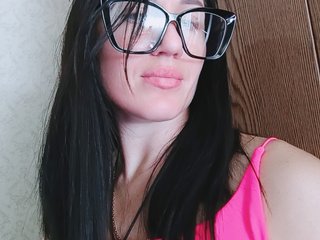 At BongaCams People Call Me Lerochka-888, I'm A Live Chat Horny Chick! My Age Is 33 Yrs Old