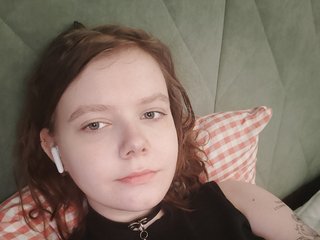 I'm 20, A Webcam Hot Girl Is What I Am And I Am A Brunette
