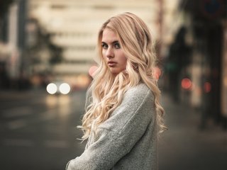 I Am A Blonde, A Sex Cam Easy Gal Is What I Am, At BongaCams People Call Me CindySmiles