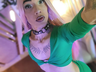 COME PLAY BITCH 🔥🍆