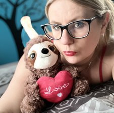 Lady-gloria6969