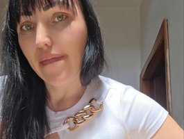 Watch Ariana210043 live on cam on BongaCams