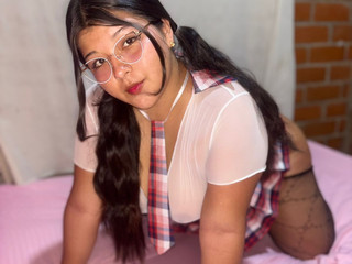 Bad Girl in Control 🔥