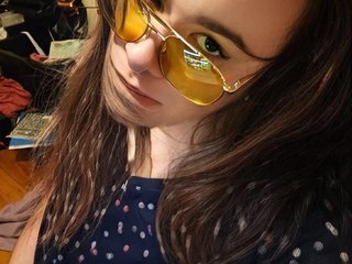 I'm A Camming Sexy Transvestite And I Am A Brunette! I'm 31