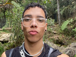 I Am A Brunette, My BongaCams Model Name Is Ethangreey! 22 Is My Age