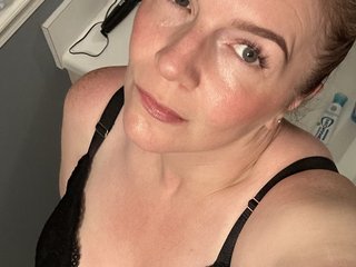 I Am A Blonde! I'm A Live Webcam Sensual Girl And My BongaCams Name Is Scottish-savannah