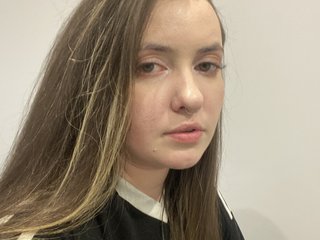 My Age Is 20 Yrs Old And At BongaCams People Call Me Cheshiremio! I Am A Brunette
