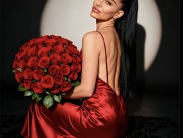 ValentinaVale webcam model