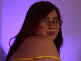 Watch GraceYuly live on cam on BongaCams