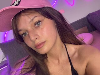 I Am A Brunette And My Model Name Is Evo4kaaaahub, I'm A Sex Cam Alluring Babe