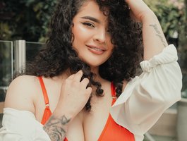 KylieJenkins live cam model at BongaCams