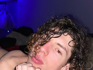 My Name Is Felixhill69 And I Am A Brunette