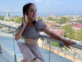 Watch ArishaMils live on cam on BongaCams
