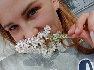 helloslutkitty Avatar