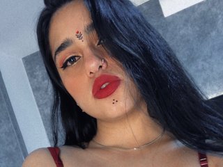 I'm 29 Years Old, I Am A Brunette, A Sex Cam Charming Hottie Is What I Am
