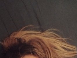Rubiaguarrilla live cam model at BongaCams