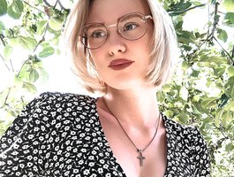 beautiful-halo from bongacams