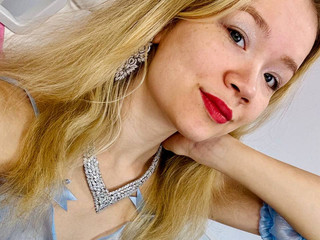 Pretty dress || В красивом платьице