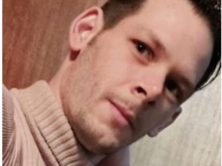 I Live In Karlsruhe And I'm 38 Years Of Age