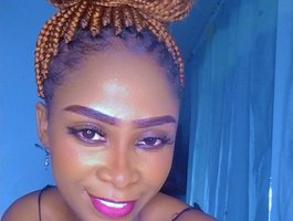 Watch Missperfection live on cam on BongaCams
