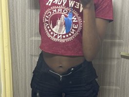 Watch naughtyrubby1 live on cam on BongaCams