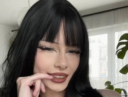 Watch NastyRaven live on cam on BongaCams