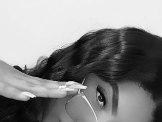 These eyes are waiting for you😏