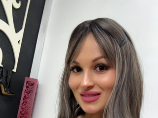 Come join me and let’s enjoy some romantic teasing