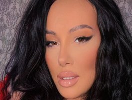 AnnaAnnna live cam model at BongaCams