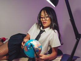 Nikymonet live cam model at BongaCams