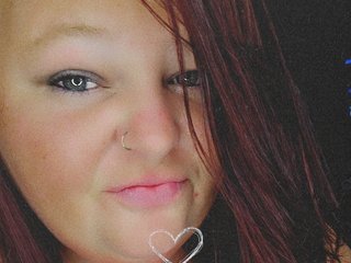 My Age Is 34 Yrs Old And A Cam Irresistible Girl Is What I Am, I Am A Redhead