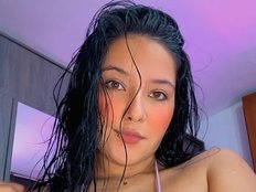 الصورة الرمزية لـMissMoonn