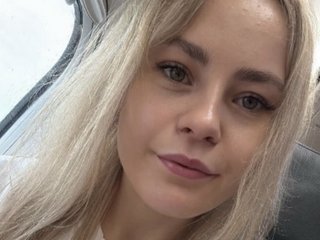 My BongaCams Name Is Sweetcatherinex! I'm 24 And I Am A Blonde