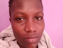 Fay-smarter live cam model at BongaCams