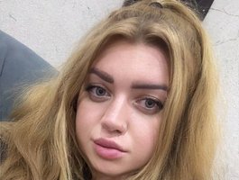 RedMadonna Pertunjukan Kamera Seks Langsung