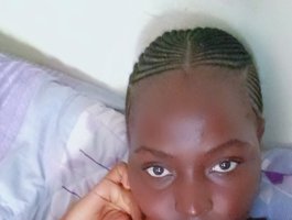 Cutey-rinah live cam model at BongaCams
