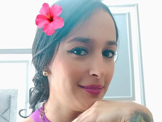 Sinera hot and horny😈💦🧜🏻‍♀️