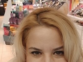 Watch BelleInna live on cam on BongaCams
