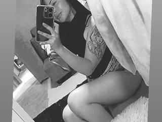 🔥 Naughty in my bed