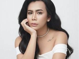 I Am Named AngelCruz! I'm 25 Yrs Old And I'm A Webcam Cute Trans-sexual