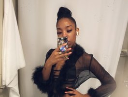Watch isisnile1 live on cam on BongaCams