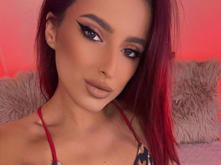 Dressed like your next mistake 💋