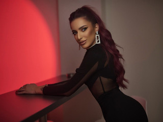 Say hi i don't bite....much