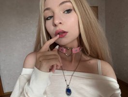 Watch ShylaStulick live on cam on BongaCams